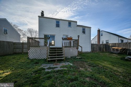 20 Alvil Rd, Wilmington DE  19805-2030 exterior