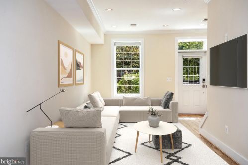1622 4th St, Washington, DC 20001-1908