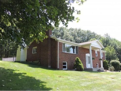 3208 Knapp Rd, Vestal, NY 13850-3015