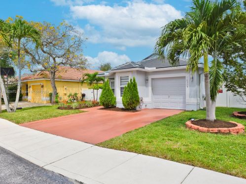 16355 23 St, Hollywood FL  33027-4406 exterior