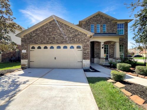 402 Oak Stream Dr, Conroe TX  77304-5626 exterior