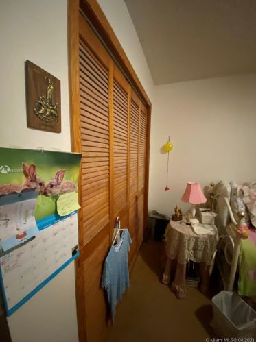 17932 68th Ave, Hialeah FL  33015-3909 exterior