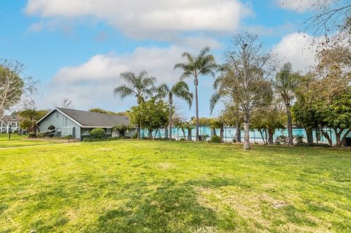 7206 Santa Isabel Cir, Buena Park CA  90620-3138 exterior