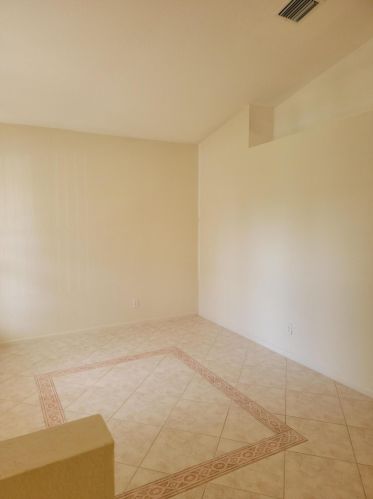 6767 Silver Ridge Ln, West Palm Beach, FL 33413-3440