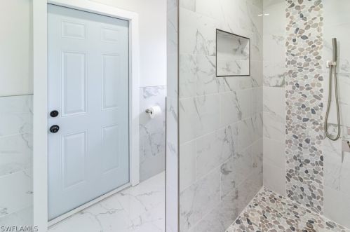 3405 16 Pl, Cape Coral FL  33909-2252 exterior