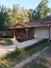 361 Robinson Ln, Pensacola, FL 32514-9522