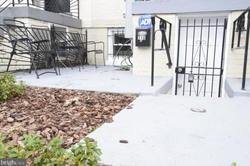 716 Rock Creek Church Rd, Washington, DC 20010-1617