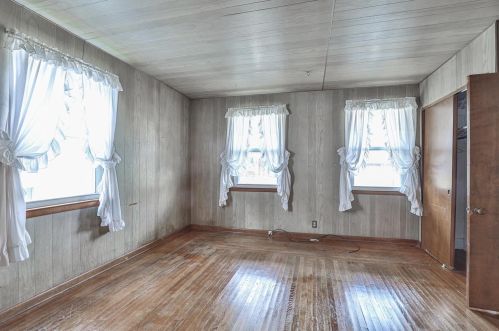 226 Sycamore St, New Haven OH  45030-1131 exterior