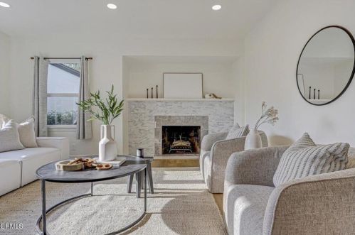 2919 El Caminito, Glendale CA  91214-2006 exterior