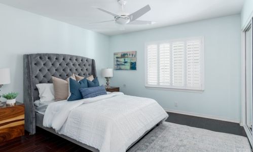 315 33rd St, Newport Beach CA  92663-3131 exterior