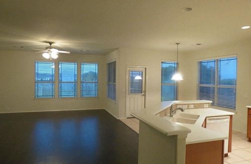 731 Honeysuckle Vine Dr, Richmond TX  77469-4852 exterior