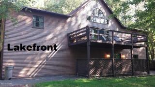 433 Raymondskill Rd, Milford PA  18337-7305 exterior