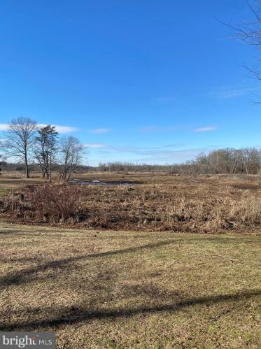 482 Landing St, Lumberton Township NJ  08048-1136 exterior