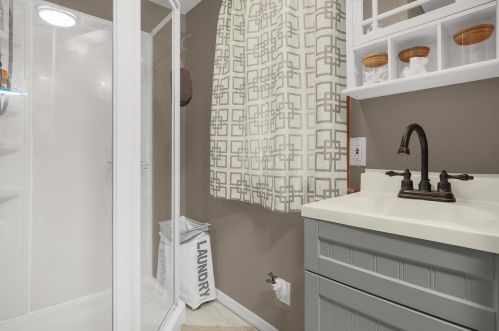 477 Summit St, Marion OH  43302-5229 exterior