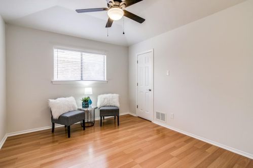 430 Country Side Ln, Richardson TX  75081-5530 exterior