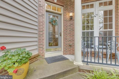 352 Sun Blvd, Bear, DE 19701-6809