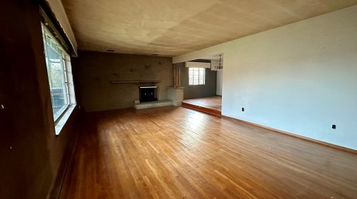 407 Pillow Ave, Cheswick PA  15024-1322 exterior