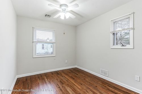21 Maplewood Dr, Bricktown NJ  08723-3353 exterior