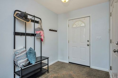 19606 Mountain Mdw, Middletown, CA 95467-8543