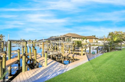 1927 47th Ter, Cape Coral, FL 33914-1701