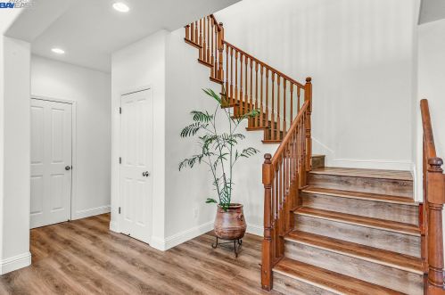 66 Sunchase Ct, Oakley CA  94561-4425 exterior