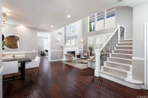 15 Chatelaine, Newport Beach, CA 92657-1054
