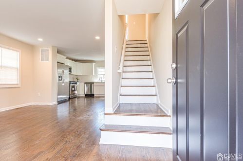 129 Amboy Ave, Metuchen NJ  08840-2552 exterior