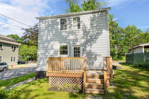 51 Talmadge St, Poughkeepsie NY  12601-1722 exterior