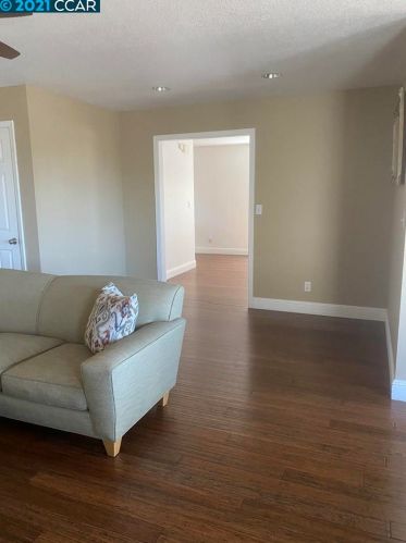 1771 Clos Duvall Ct, Benicia CA  94510-2327 exterior