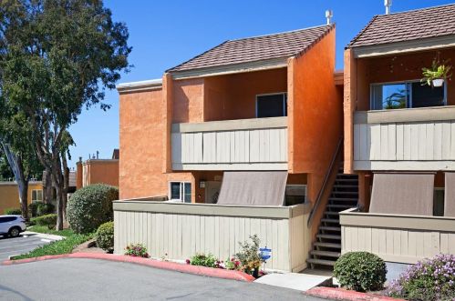 7727 Margerum Ave, San Diego, CA 92120-1453