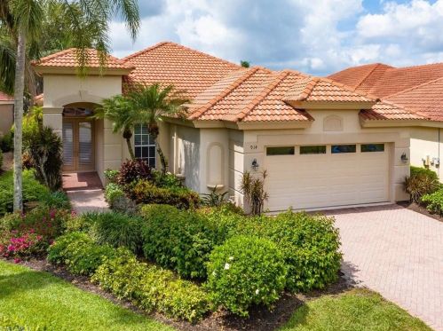 914 Tierra Lago Way, Naples, FL 34119-1800