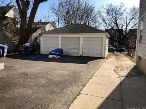 501 Pequonnock St, Bridgeport, CT 06604-2613