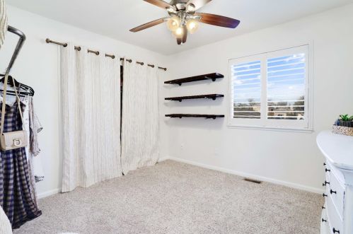 235 Meyenberg Ave, Ripon CA  95366-2921 exterior