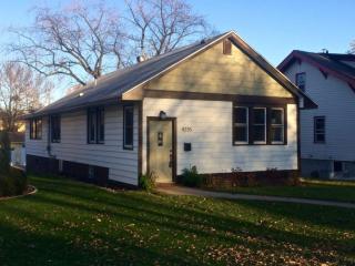 4235 Minnehaha Ave, Minneapolis, MN 55406-3303