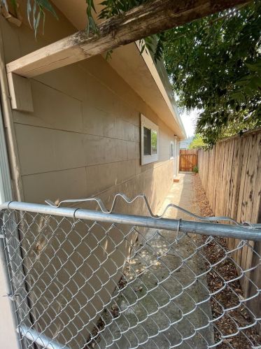 102 Thompson Ave, Ukiah CA  95482-6543 exterior