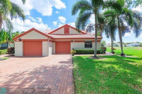 7764 Lexington Club Blvd, Delray Beach, FL 33446-3521