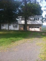 408 Honeysuckle Hollow Rd, Wila, PA 17074-8437