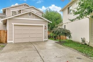 8013 64th Dr, Marysville, WA 98270-6208