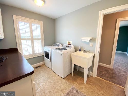 131 Lucky Estates Dr, Harrington DE  19952-6045 exterior