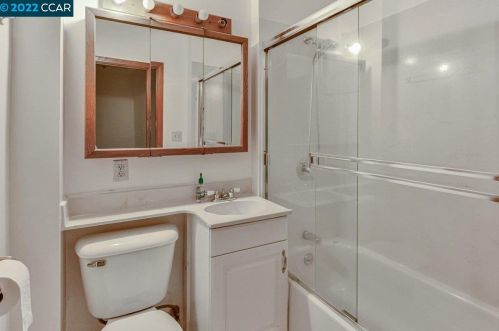 1179 Brunswick St, Daly City CA  94014-1105 exterior