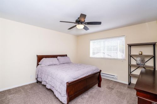 1614 Yardley St, Santa Rosa CA  95403-2393 exterior