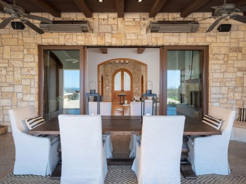 8411 Run Of The Knolls Ct, San Diego CA  92127 exterior