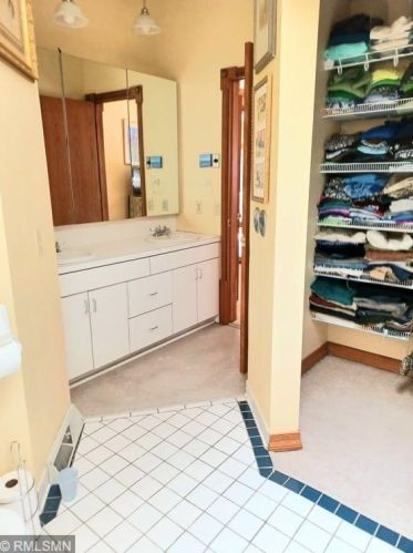 518 Brook Ln, Saint Cloud MN  56301-9605 exterior