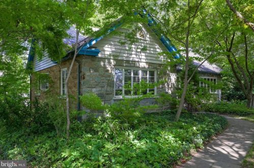 1245 Pleasure Rd, Lancaster, PA 17601-5134