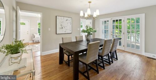 444 Great Falls St, Falls Church VA  22046-2608 exterior