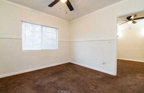 11131 Pine Ave, Lynwood CA  90262-2930 exterior