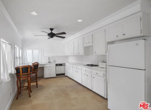 3511 Berry Dr, North Hollywood CA  91604-3862 exterior