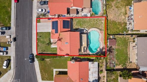 4388 Mapleton Cir, Riverside CA  92509-0942 exterior