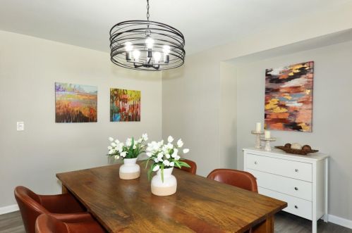 4445 Upham Ave, Milwaukee WI  53220-5122 exterior