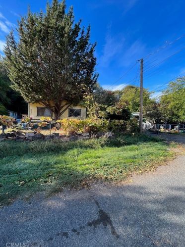 6829 Rosemont Dr, Lucerne, CA 95458-8579